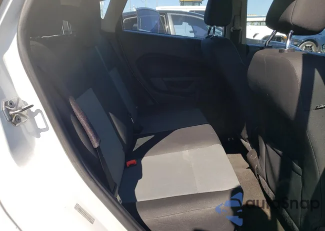 3FADP4TJ9GM136391: 70643095