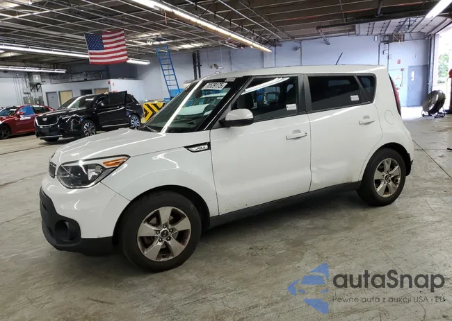 KNDJN2A28H7465503: 70529175