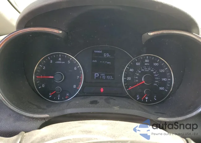 KNAFK4A65G5588194: 70716765