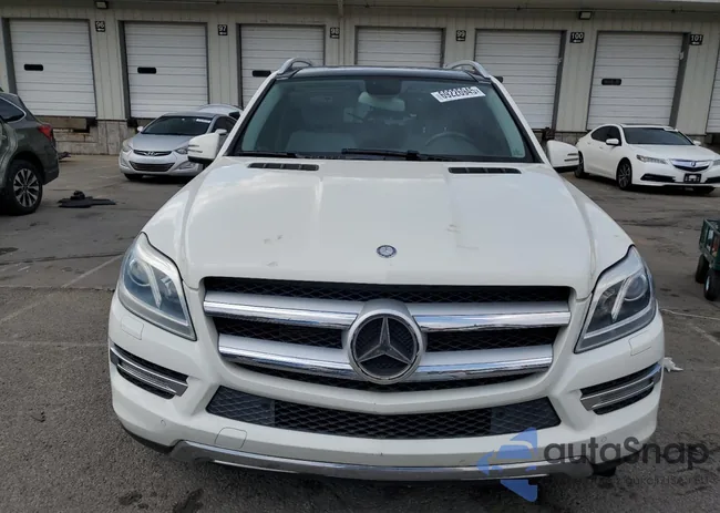 4JGDF7CE6DA215698: 69226945