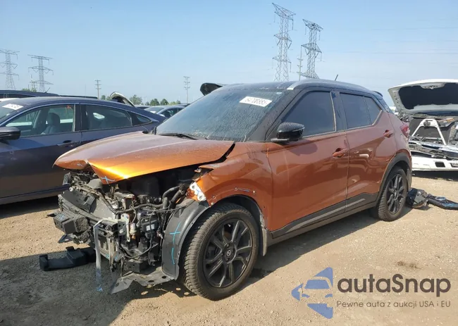 3N1CP5DV8LL576568: 64700885