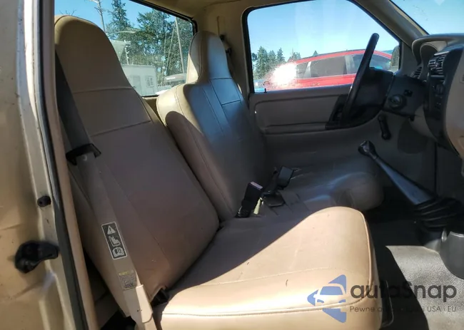 1FTYR10D62PA07921: 68874065