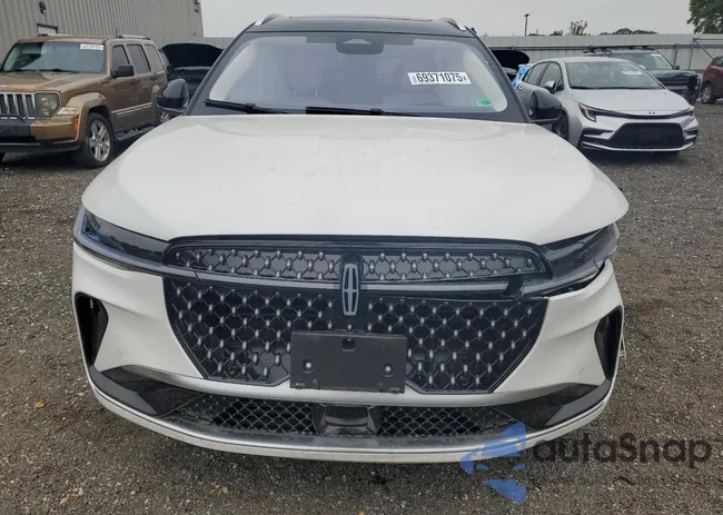 5LMPJ9J49SJ931345: 69371075