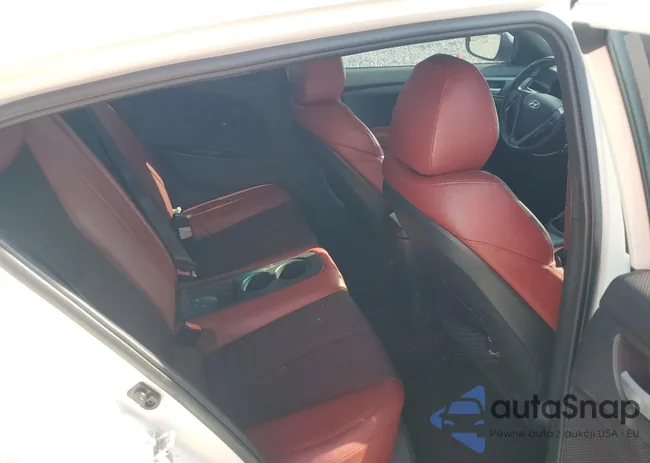 KMHTC6AEXGU287735: 67090275