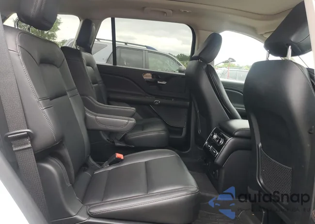 5LM5J6XC9PGL26332: 67443015