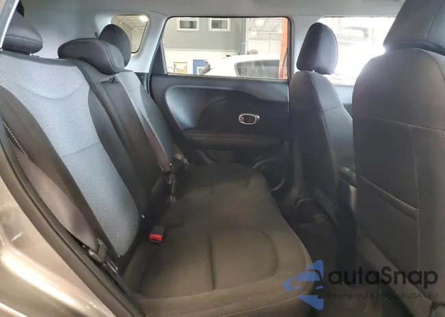 KNDJP3A59J7588257: 69955165