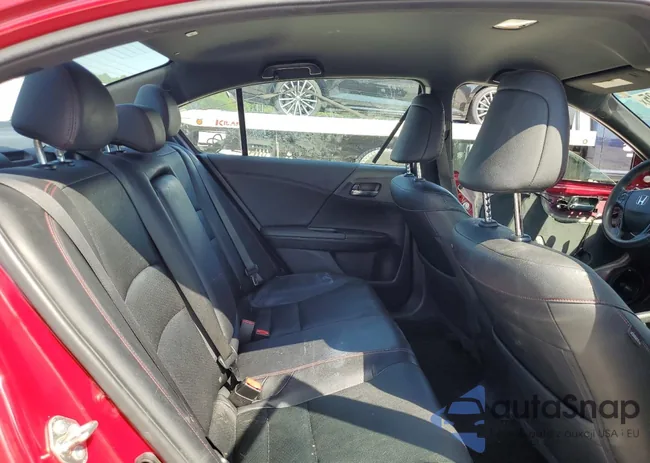 1HGCR2F15HA211667: 69657905