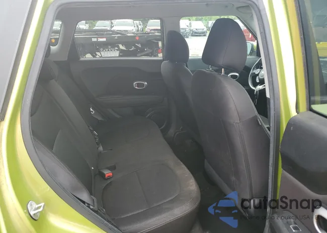 KNDJN2A22H7886018: 68138895