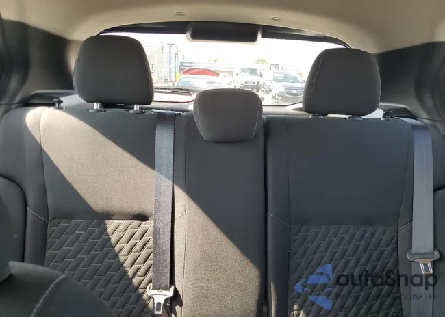 3N1CP5BV8ML495395: 68094575