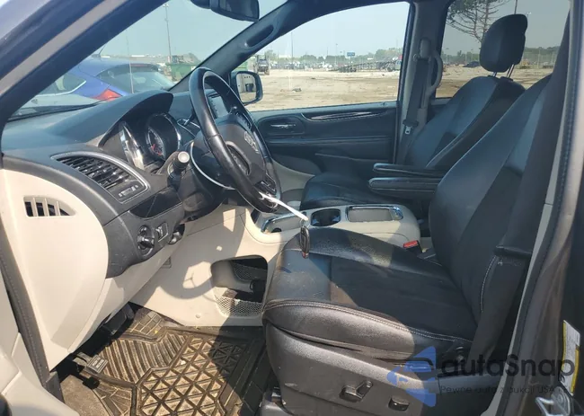 2C4RDGCG7LR169620: 67822585