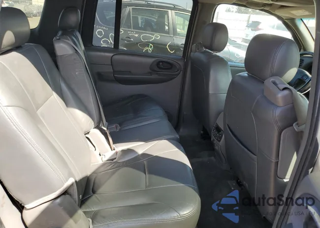 1GNES16S836136853: 68788935