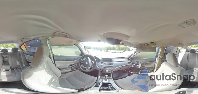 1HGCP2F31BA068666: 68627055