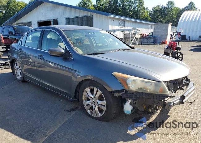 1HGCP26428A145918: 69980525