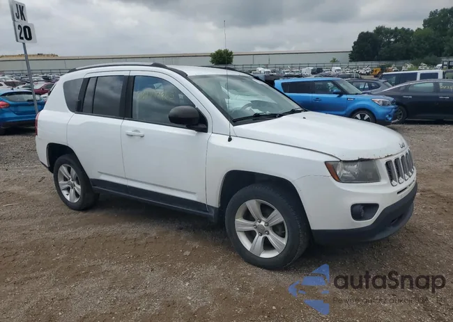 1C4NJCBA4GD641410: 91125415