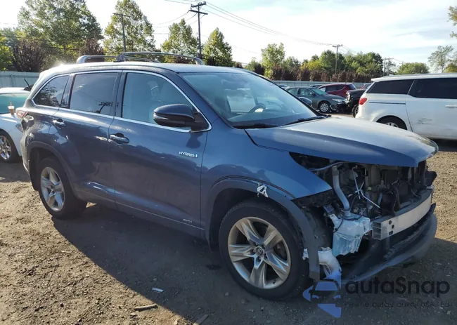 5TDDCRFH9GS016215: 70525745