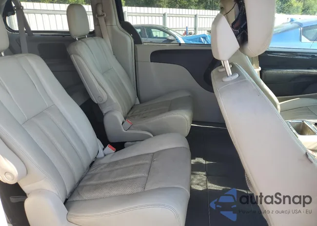 2C4RC1CG1DR757577: 69725855