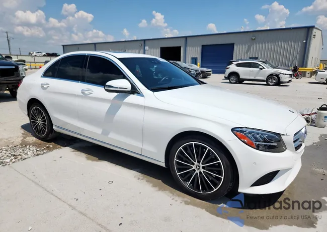 W1KWF8DB2MR645078: 69680085