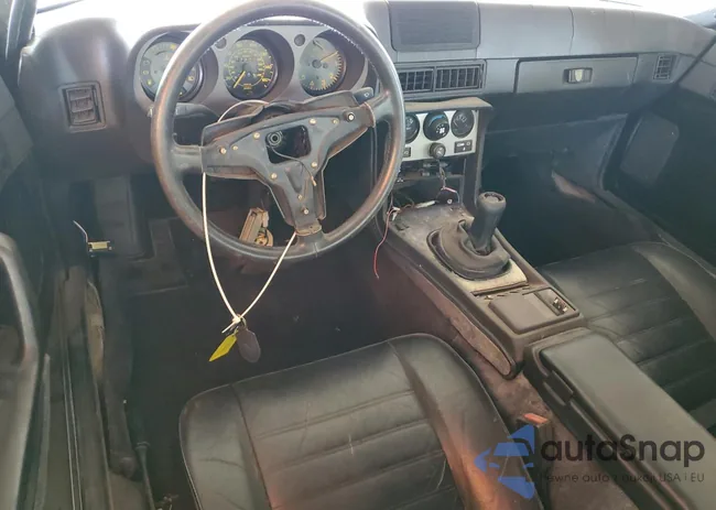 WP0AA0944EN452812: 70009215