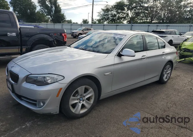 WBAXH5C58CDW02165: 69941165