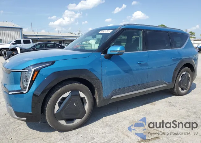 KNDADFS5XR6028905: 68521205