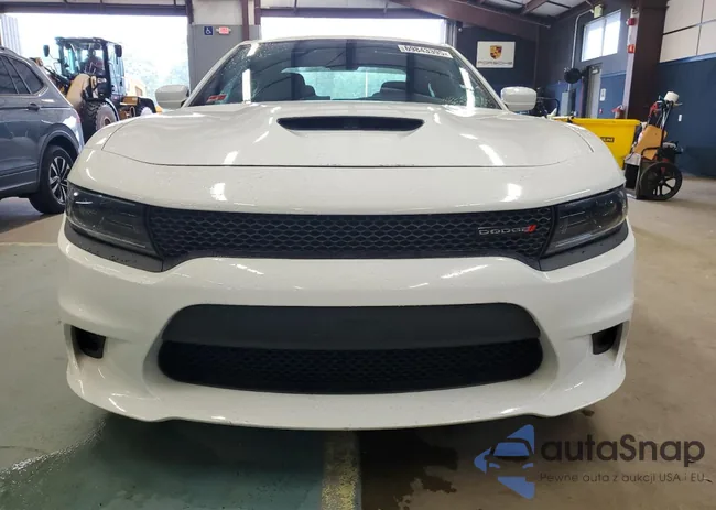 2C3CDXMG5NH136875: 69843395