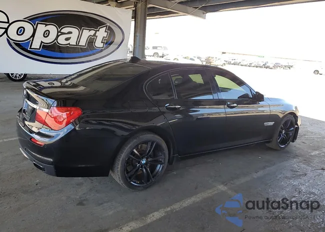 WBAKA8C57CCY37405: 68456005