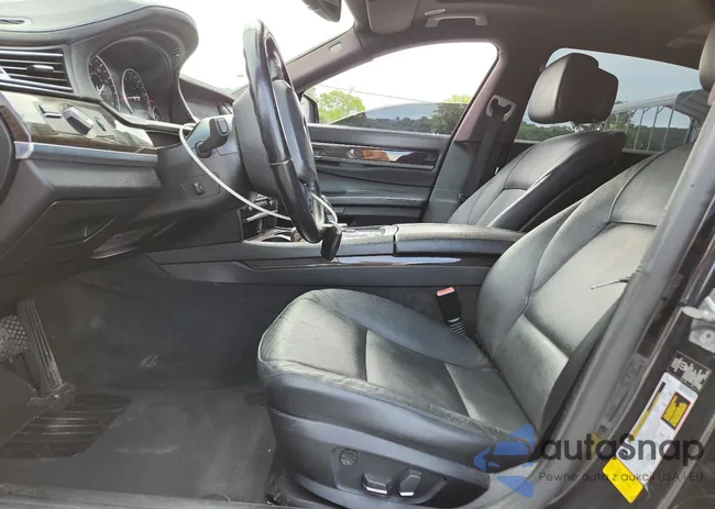 WBAKB4C53CC577042: 67771675