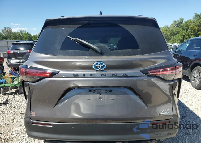 5TDYRKEC4NS128043: 70538045