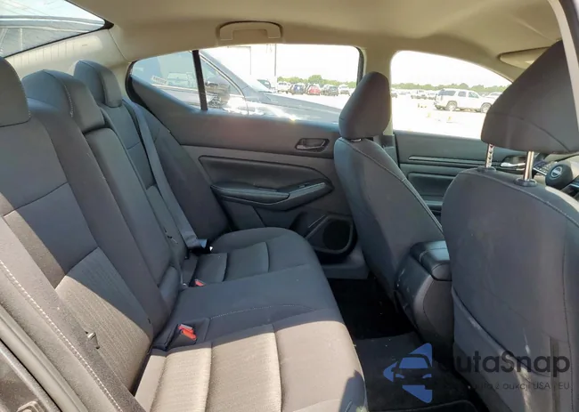 1N4BL4DV4RN364103: 69442695