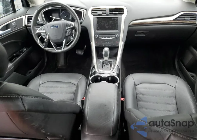 3FA6P0LU3ER252567: 69546795