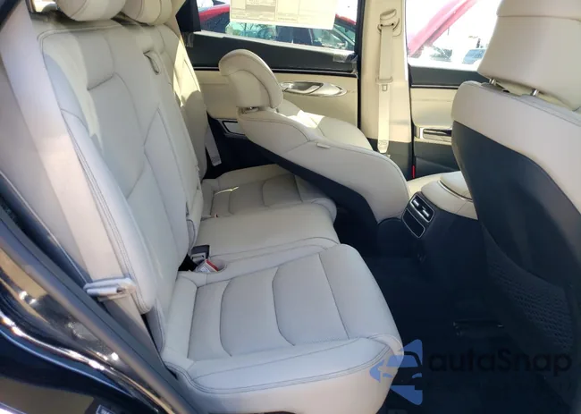 5NMMADTB5TH041828: 70143245