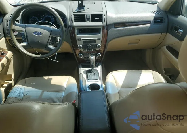 3FAHP0JA2CR229926: 69199735