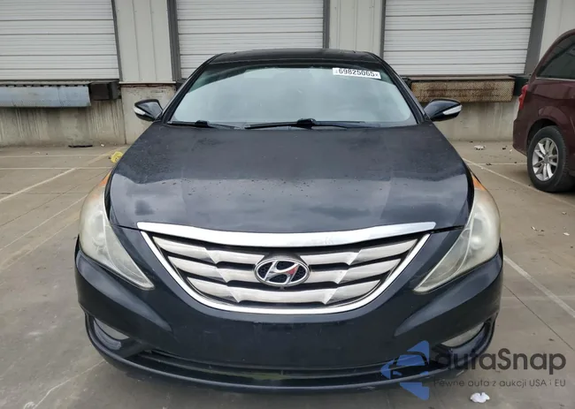 5NPEC4AC5BH116961: 69825065