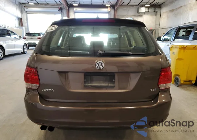 3VWPL7AJ1BM721592: 70411905