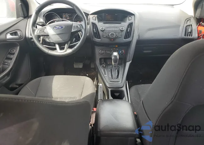 1FADP3F2XGL325051: 67604325