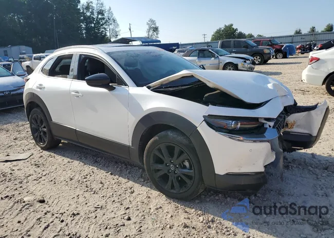 3MVDMBEYXRM600047: 70695855