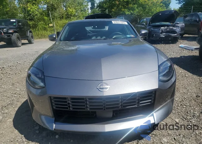 JN1BZ4BH0RM363030: 69657325