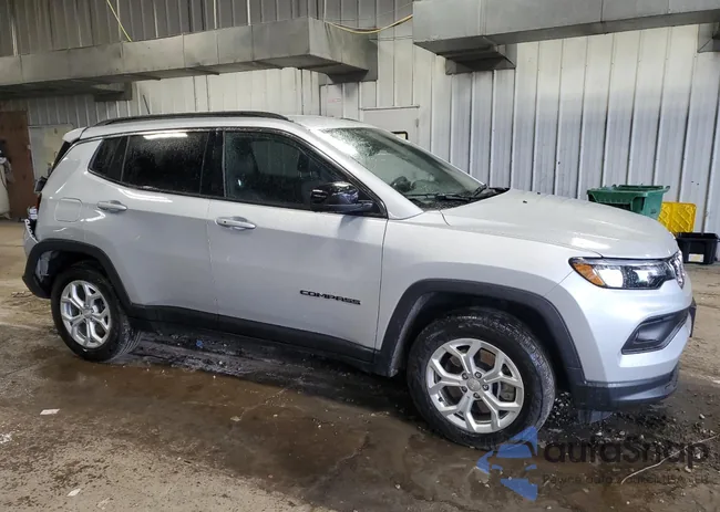 3C4NJDBNXRT116986: 69019765