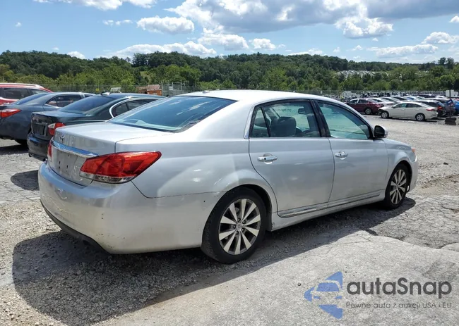 4T1BK3DB6CU442144: 70190835