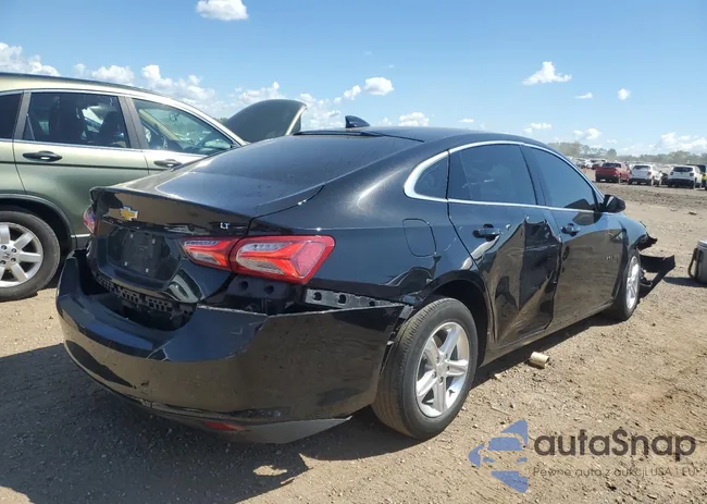 1G1ZD5ST3NF185402: 70193065