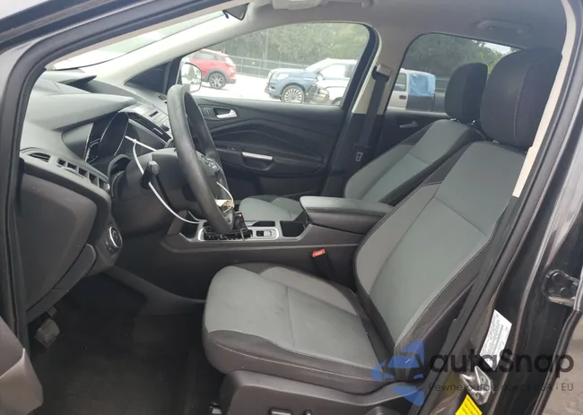 1FMCU0GD6JUC86128: 68330605