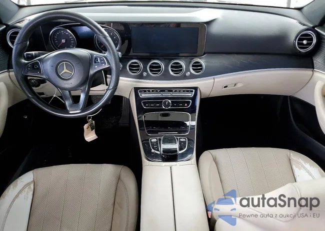 WDDZF4JB9HA160953: 71052975