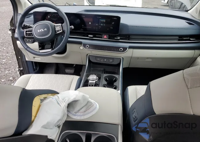 KNDNE5KA2S6060422: 68281185