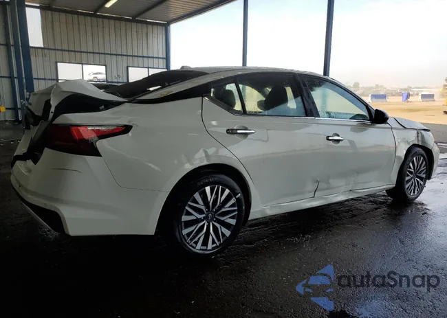 1N4BL4DV6SN400220: 67274275