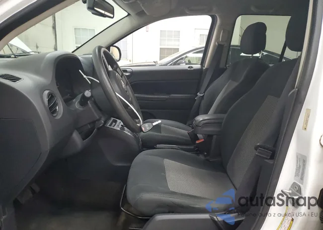 1C4NJCBA4GD641410: 68477965