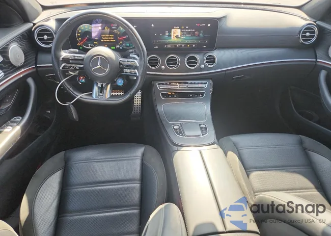 NOVINPLATE: 69608715