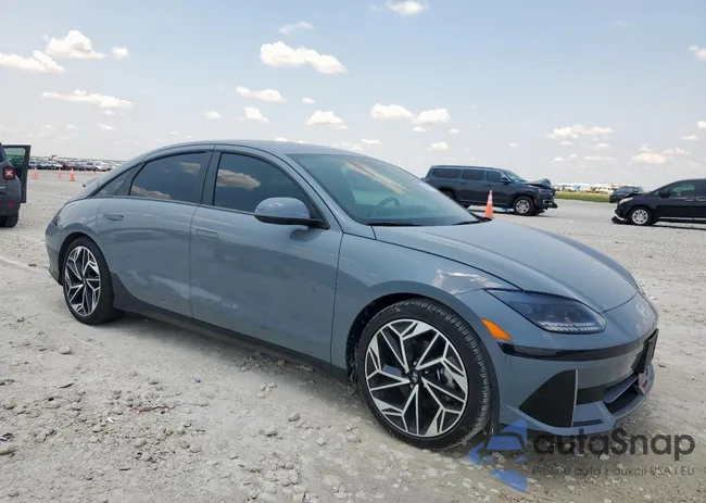 KMHM34AA7PA040213: 66888715