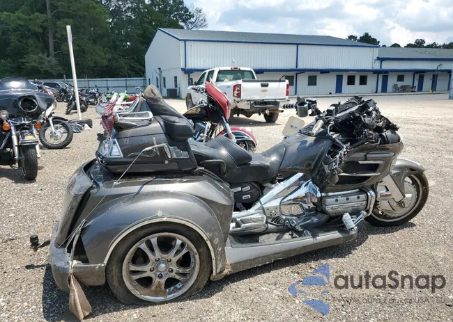 1HFSC47H19A800032: 66943315