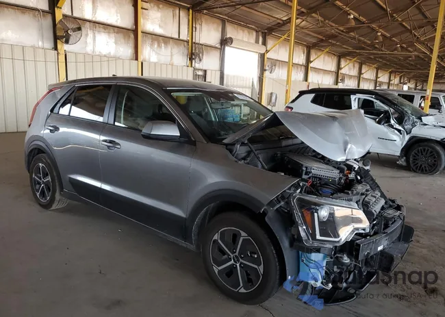 KNDCP3LE4P5082796: 89652735