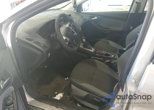 1FADP3F27EL124446: 70494415